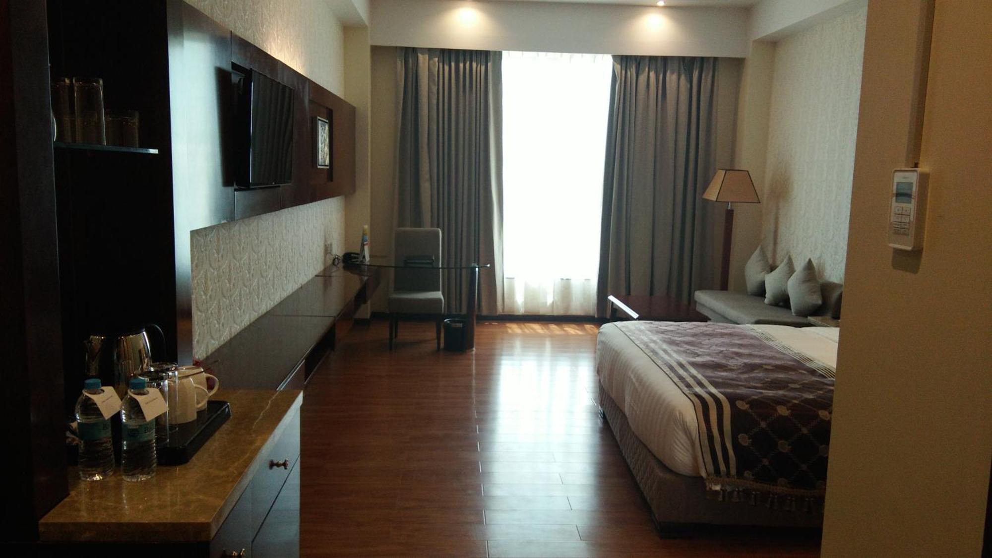 Clarion Inn Jaipur Kukas Zimmer foto
